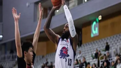 【狂欢盛宴】19胜13冠！罗甲阿格斯，战绩瞩目，你敢挑战吗？