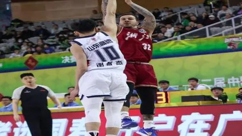 女足换帅成焦点，教练团全力支持开启新纪元